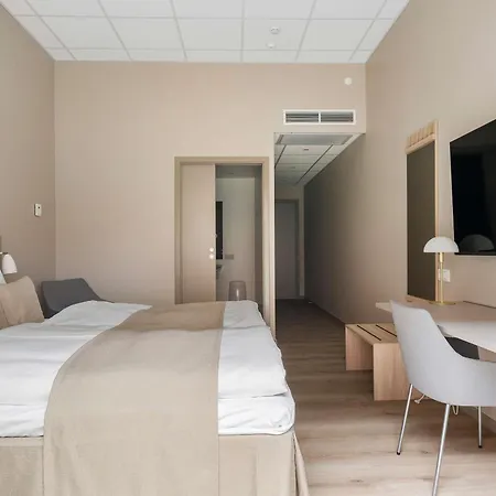 Hotell Western 4*