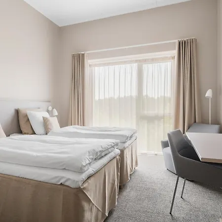 Hotell Western 4*