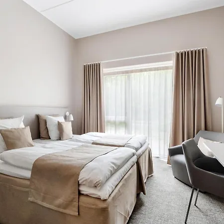 Western Hotell 4*