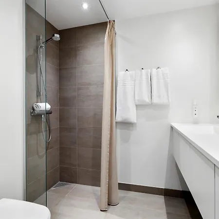 Western Hotell 4*