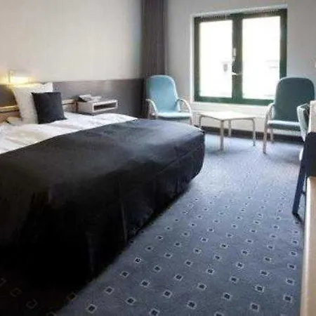 Otel Western 4*